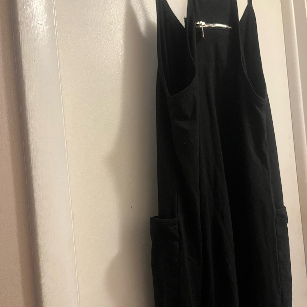 Black Sleeveless Dress with Zipper Detail